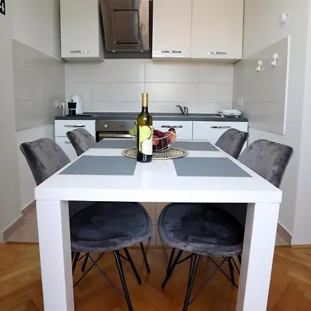 Apartment Cinkopan 1 Premantura