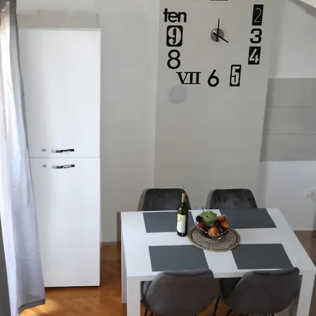 Cinkopan 1 Daire Premantura